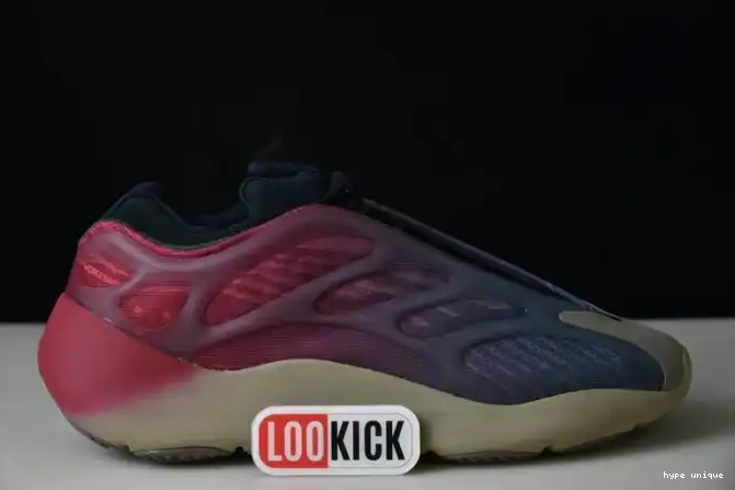 hype GW1814 Yeezy Adidas Fade V3 700 Carbon 0601